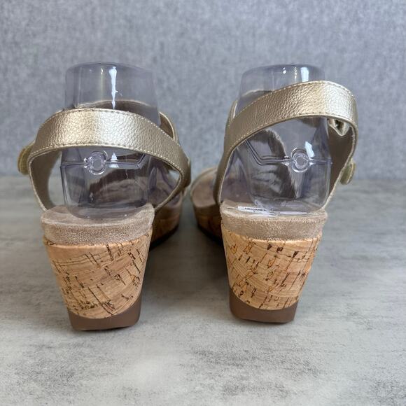 Baretraps Cerdee Slingback Sandals WMNS 9.5W Posha Block Heels WRS19 Office Tan - Picture 3 of 6